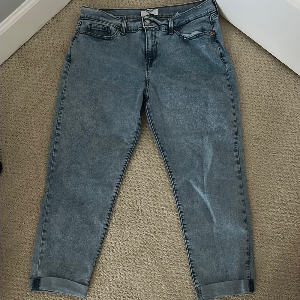 Women's Levi Jeans